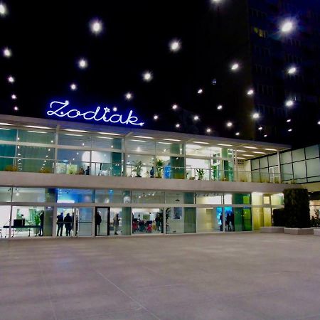 Coco Christina 2 Lägenhet Warszawa Exteriör bild